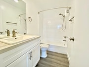 Photo - 6941 Hazeltine Ave Apartment Unit 3