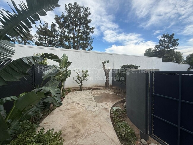 Photo - 1231 Tivoli Ln Unit 42