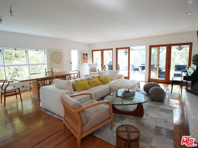 Photo - 10416 Corfu Ln