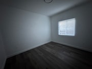 Photo - 1083 W 9th St