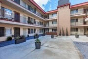 Courtyard - 4180 Louisiana St Condo Unit 2H