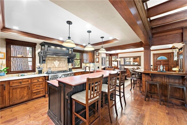 Photo - 400 Cottage Grove Rd