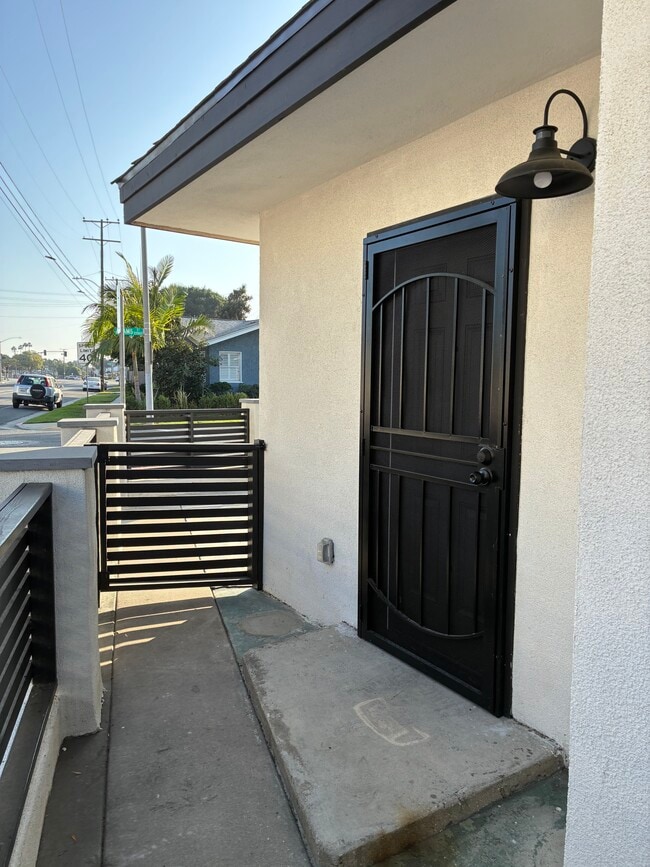 Photo - 2739 E Adams St Unit 2739 E Adams Street