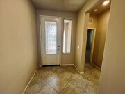 Photo - Gorgeous 2 bedroom and 2 bathroom home in ...