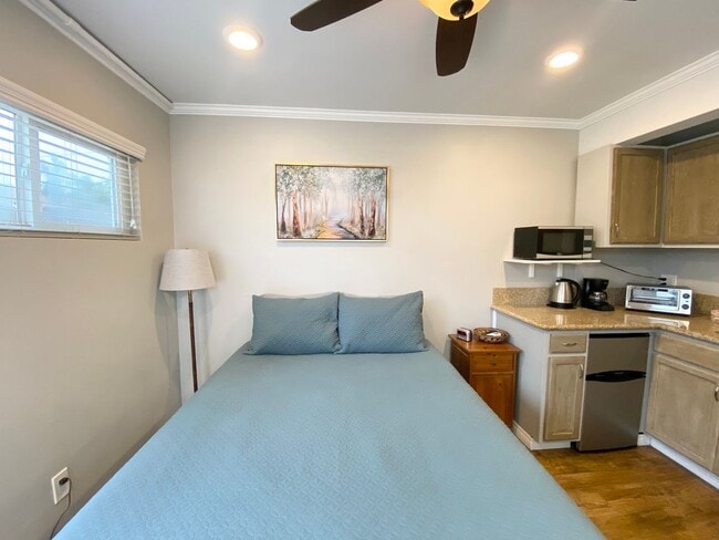 Photo - 3210 Felton St Unit 3210 Felton Studio