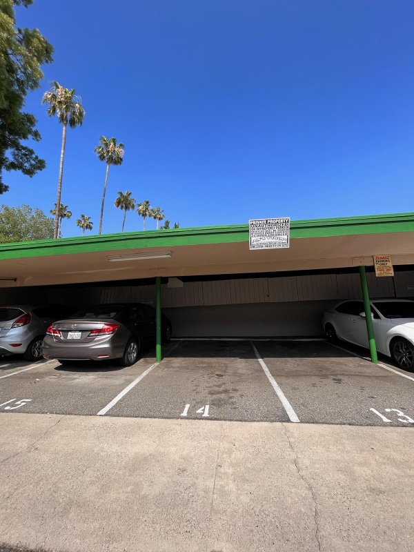 Photo - 770 E Washington Blvd