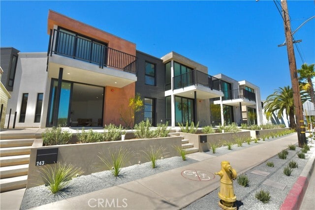 Photo - 247 Seal Beach Blvd