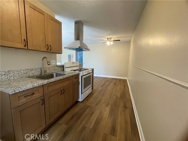 Building Photo - 213 W Guinida Ln