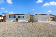 Photo - Beautifully Renovated 3-Bedroom Home in Ba...