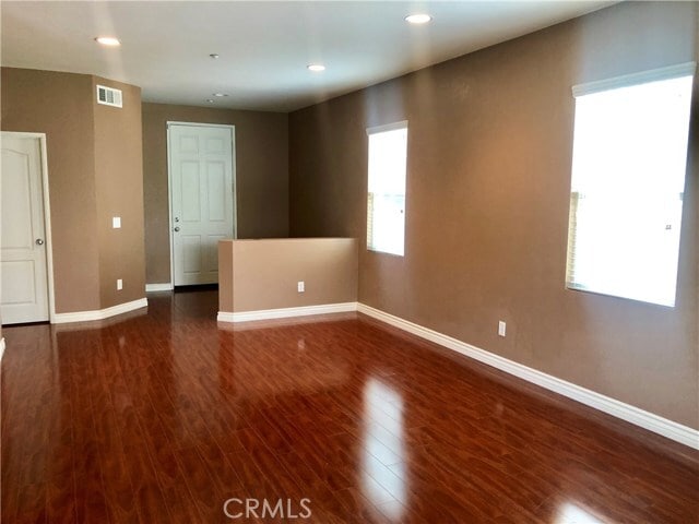 Photo - 16748 Broadmoor Way