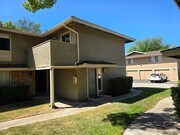 Photo - JAMACHA GREENS BEAUTY – FULLY REMODELED 2BR TOWNHOME!