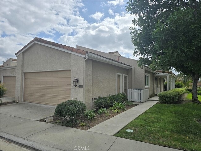 Photo - 12670 Oxford Dr