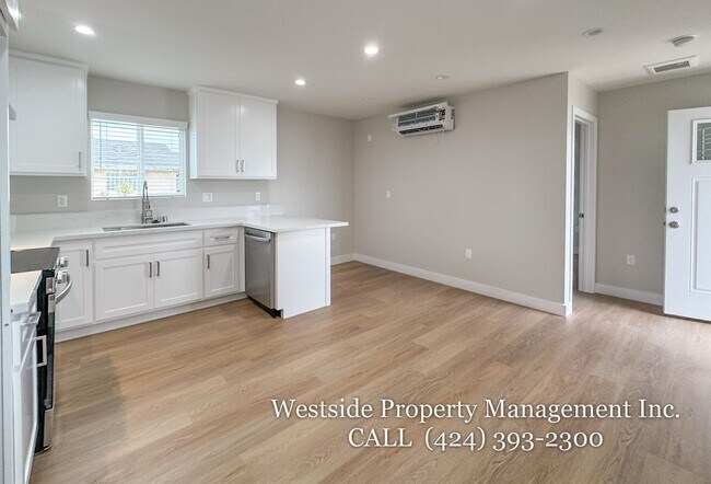 Photo - 316 Ximeno Ave Apartment Unit B