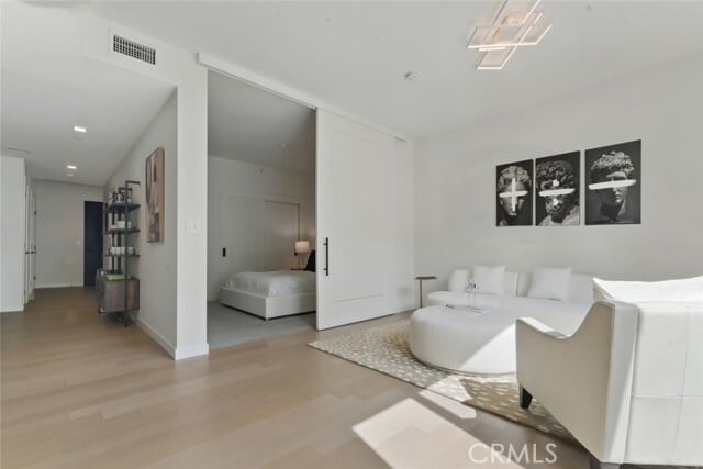 Photo - 1050 S Grand Ave Unit 705