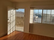 Photo - 1128 Raymond Ave Unit 5