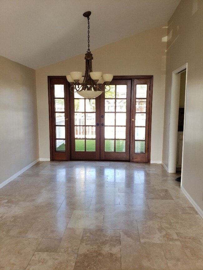 Photo - Westminster - Lovely 4 Bedroom 2.5 Bath House for Lease