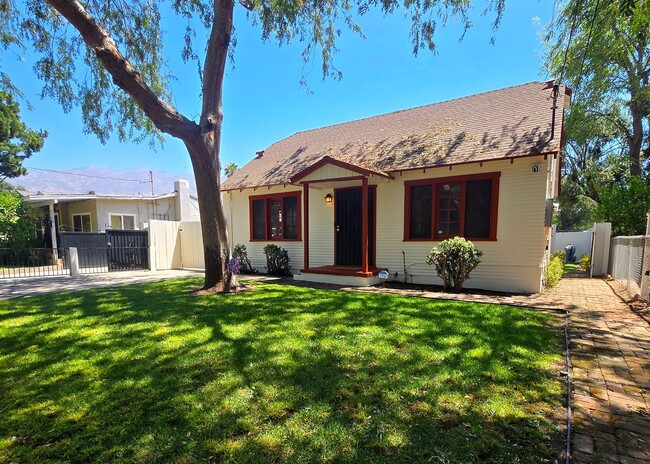 Photo - Charming Bungalow in Desirable NW Pasadena