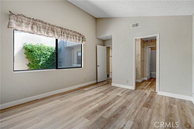 Photo - 39856 Narcissus Way