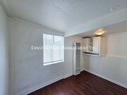Photo - 172 W Plymouth St Unit Rear house