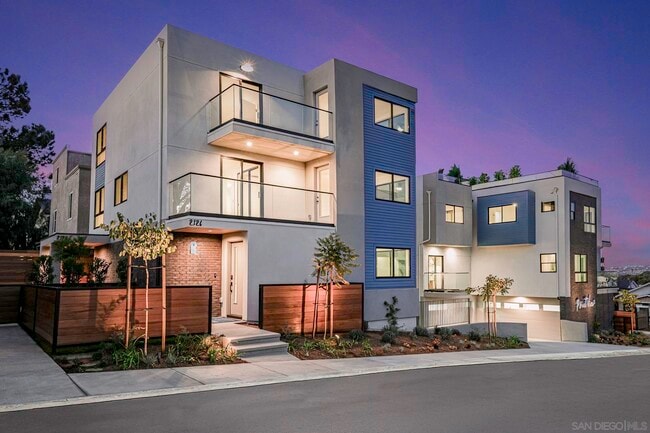 Photo - 2126 San Clemente St Townhome