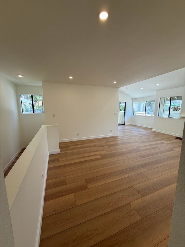 Photo - 22137 Burbank Blvd Townhome