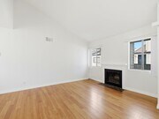 Photo - 10512 Sunland Blvd