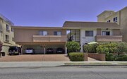 Photo - 1522 Centinela Ave House
