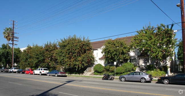 Photo - 4934 Coldwater Canyon Ave