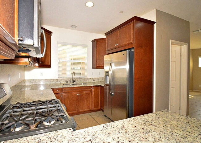 Photo - "Charming 3 Bed, 2.5 Bath Palm Desert Rental with Stunning Views and Modern Upgrades!"