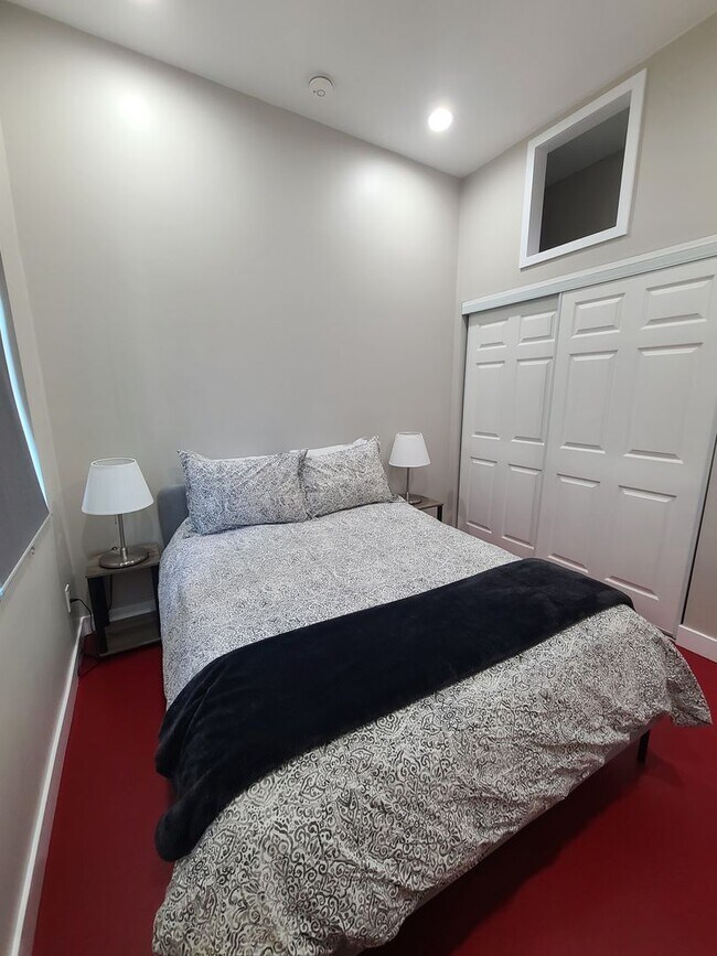 Photo - 2 bed 1 bath "fully furnished" monthly ADU...