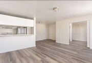 Photo - 1500 Gramercy Apartments
