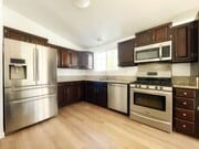 Kitchen - 8976 Hammond Dr