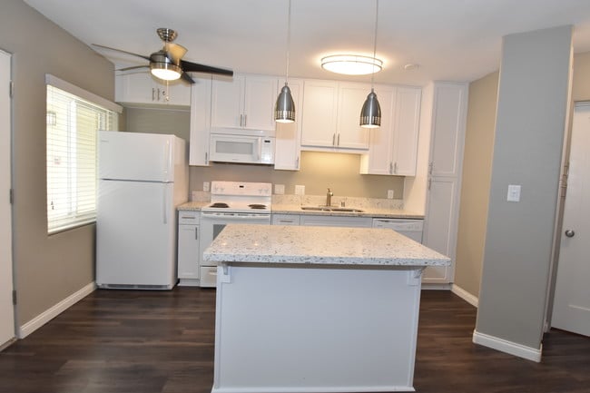 Photo - Hilltop Terrace