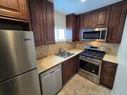 Photo - 2142-48 Oliver Ave Unit 2144