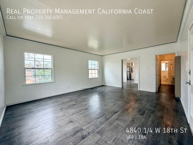 Building Photo - 4840 1/4 W 18th St-