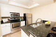 Photo - $2,000- 1 Bed / 1 Bath Condo located in Mi... Unit 113