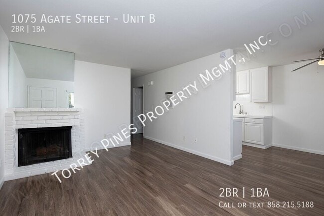 Building Photo - 1075 Agate St Unit B