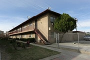 Photo - Riverside Ave Apts