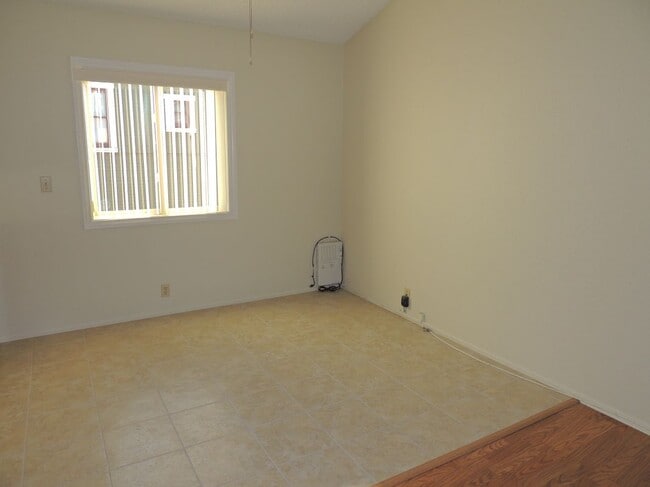 Photo - 430 Ohio Ave