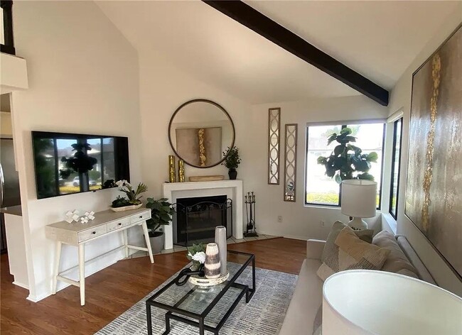 Photo - 4852 Tiara Dr