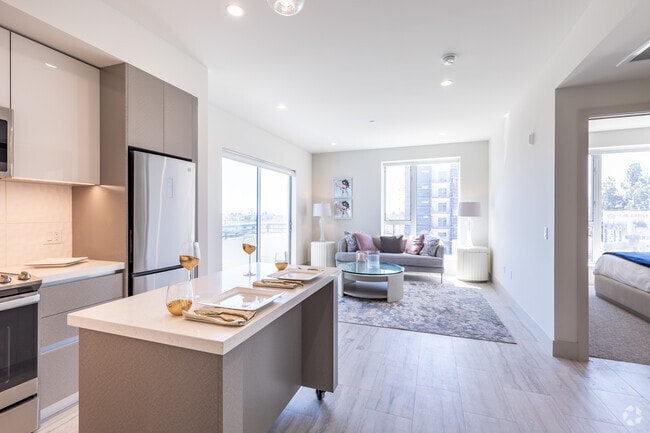 Interior Photo - La Vida Melrose