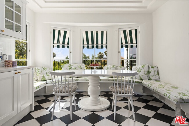 Photo - 7918 Hillside Ave