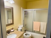 Photo - Los Robles Townhome – Flexible Furnishing Options