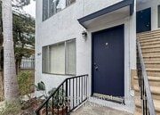Photo - 1627 S Bundy Dr Apartment Unit 1