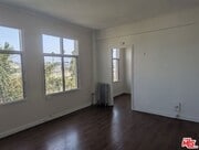 Photo - 634 S Gramercy Pl House