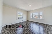 Photo - 1026 W 22nd St Unit 14