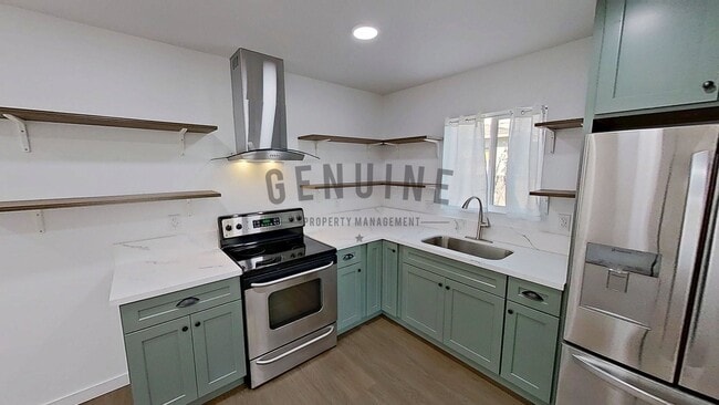 Photo - 8134 Poinsettia Dr Unit B