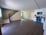 Photo - 13836 Cohasset St