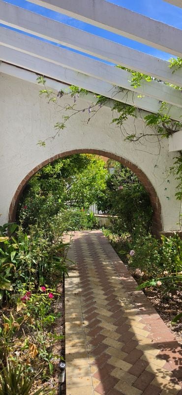 Photo - 28915 Hollow Brook Ave