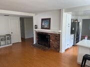 Photo - 94 Oakleaf Ave